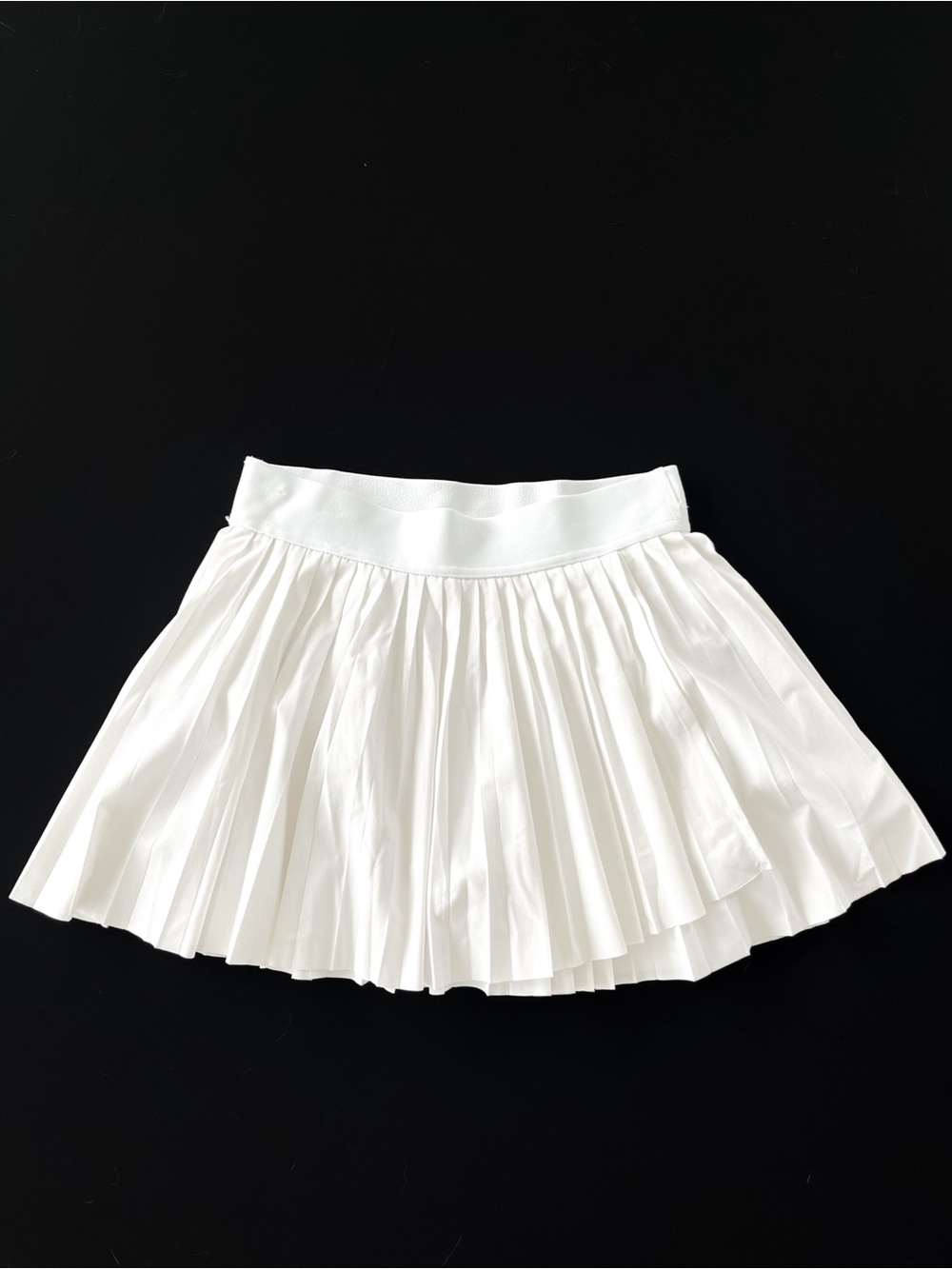 TnAction White Pleated Tennis Skirt Skort Built-In Shorts S